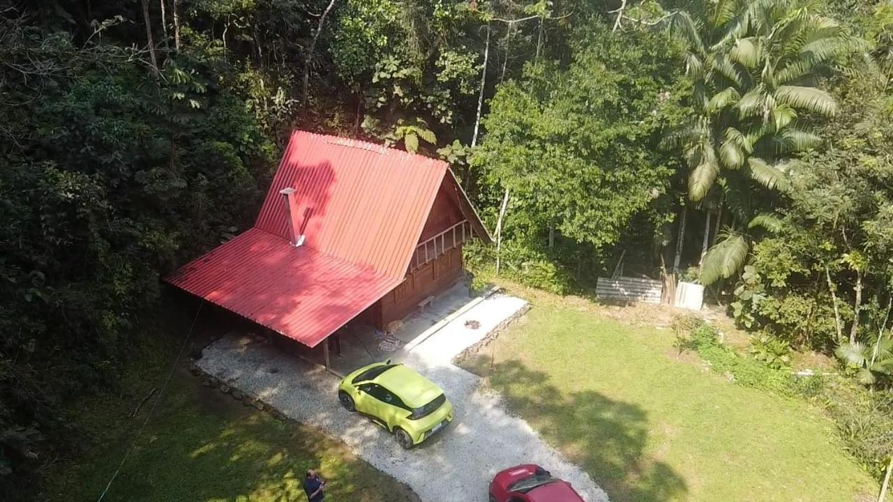 Chale Em Meio A Natureza! Guabiruba Luaran gambar